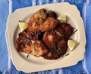 Crispy Sour Cream and Onion Chicken (Arkansas Democrat-Gazette/Kelly Brant)